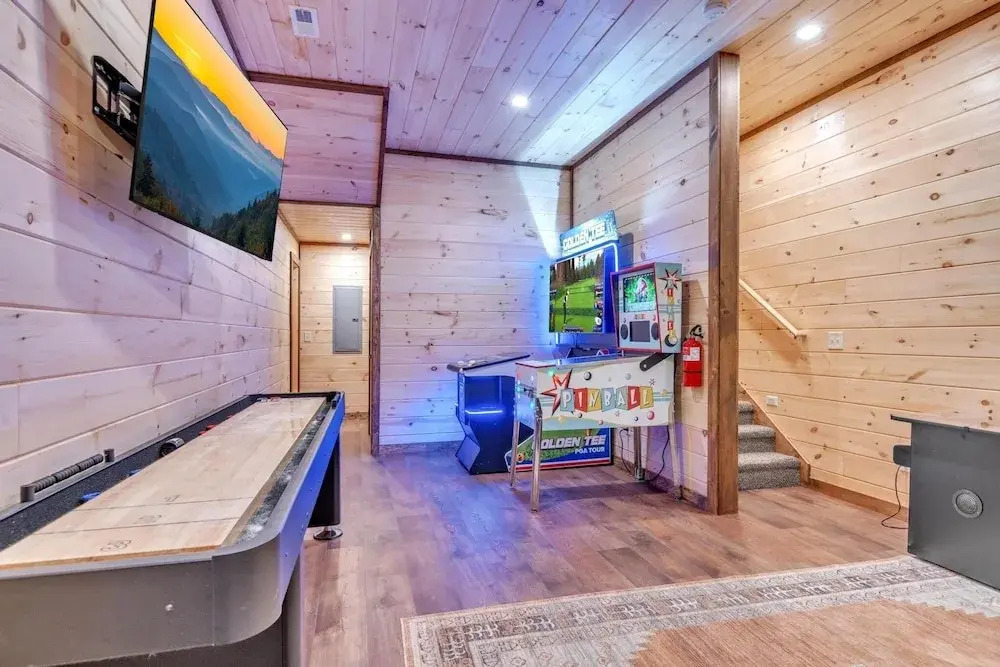 Ern803 - Beary Blue Oasis 2 Bedroom Cabin