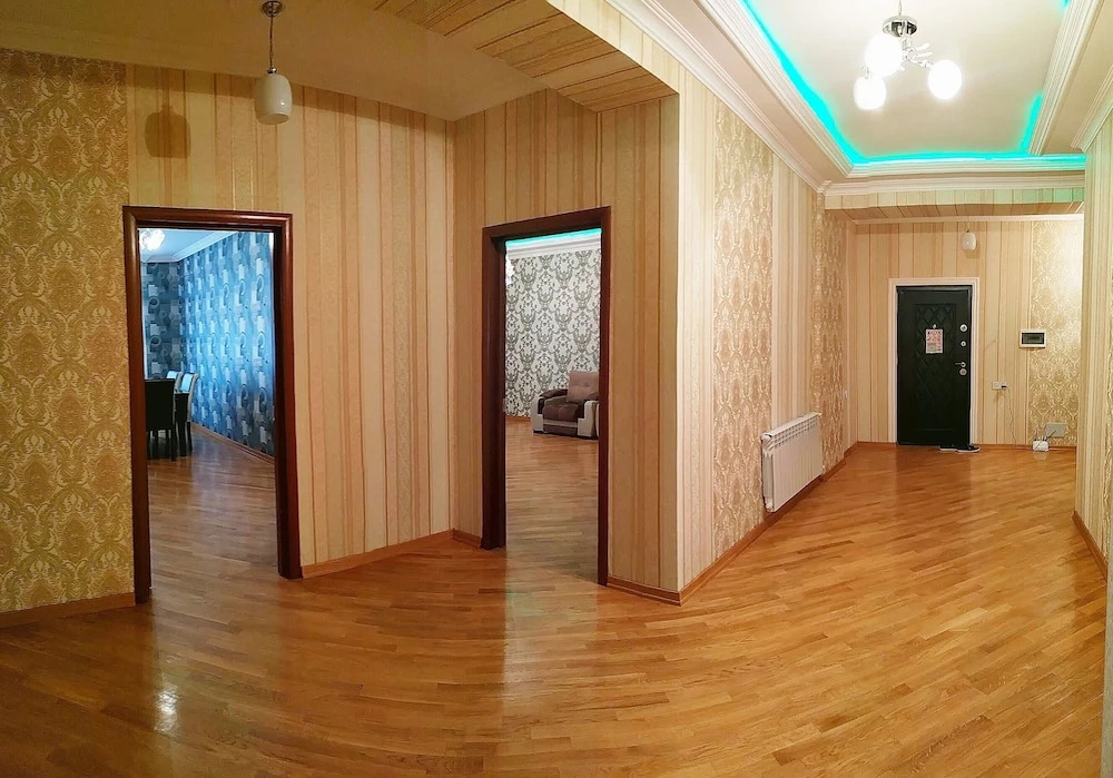 Bakuvi Tourist Apartment B091