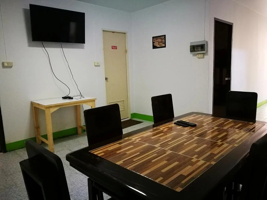 Stay With Jame Hostel