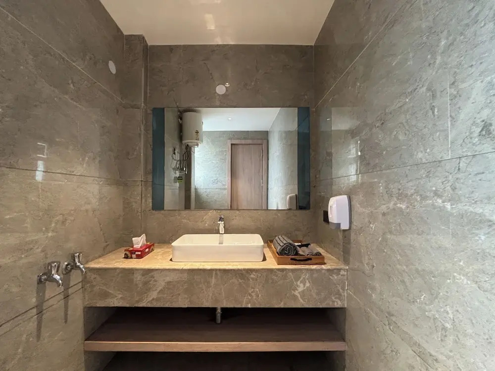 Housr Golf Course Road Phase 1 Metro