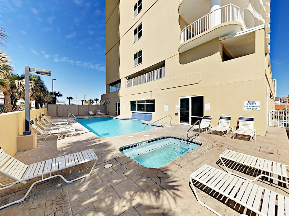 Island Royale Gulf-front Penthouse W/ Huge Views 3 Bedroom Condo