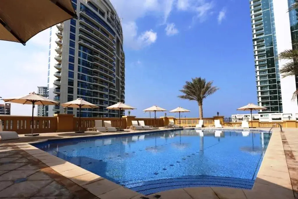 Beach Apartment with Amazing Sea Views