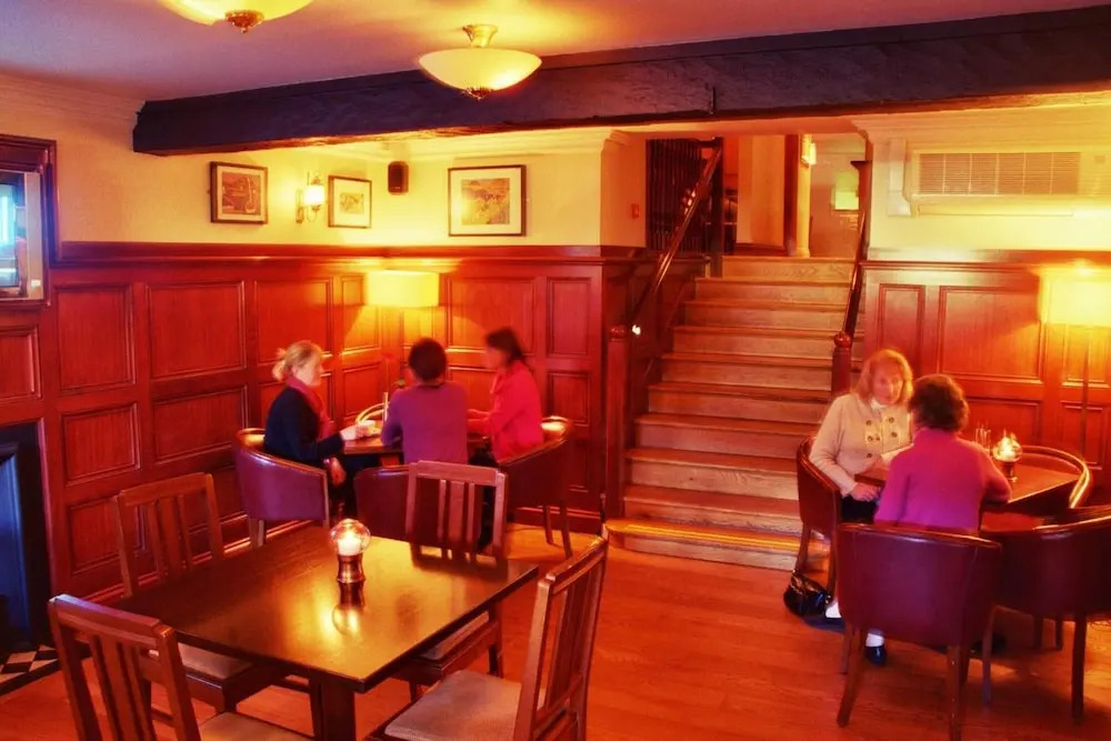 Baileys Hotel Cashel