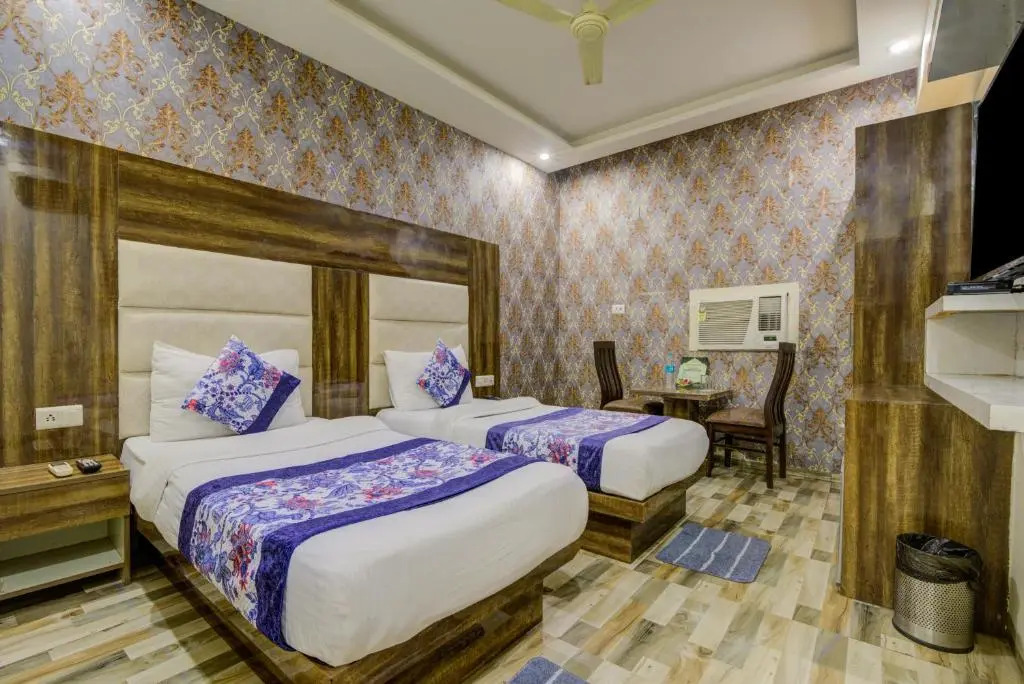 Hotel HSP Suites - Near IGI Airport, New Delhi
