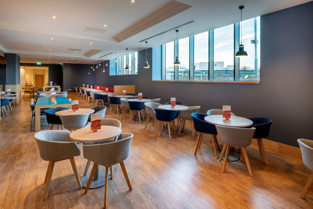 Holiday Inn Express - London Heathrow T4 by IHG