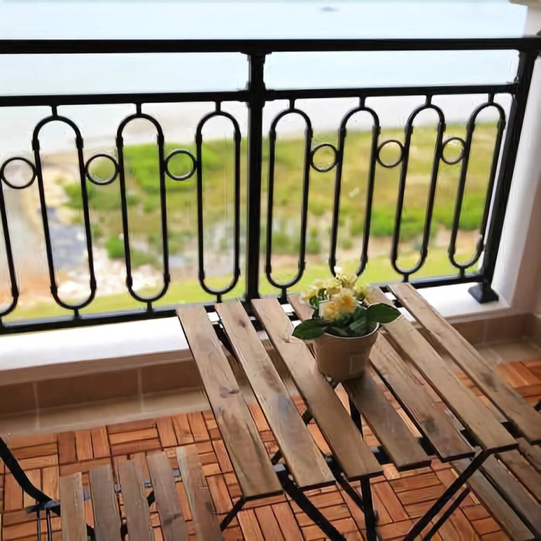 Yueming Holiday Apartment Hotel