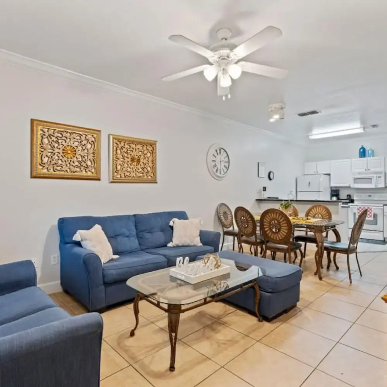 Cozy 3BDR house near Disney