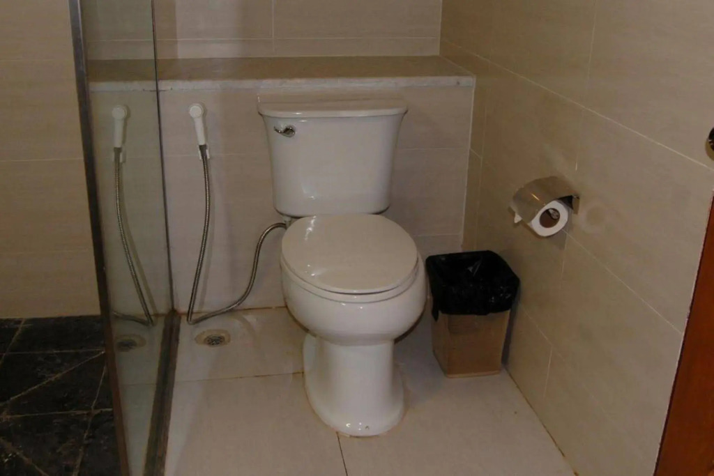Man Myanmar Hotel