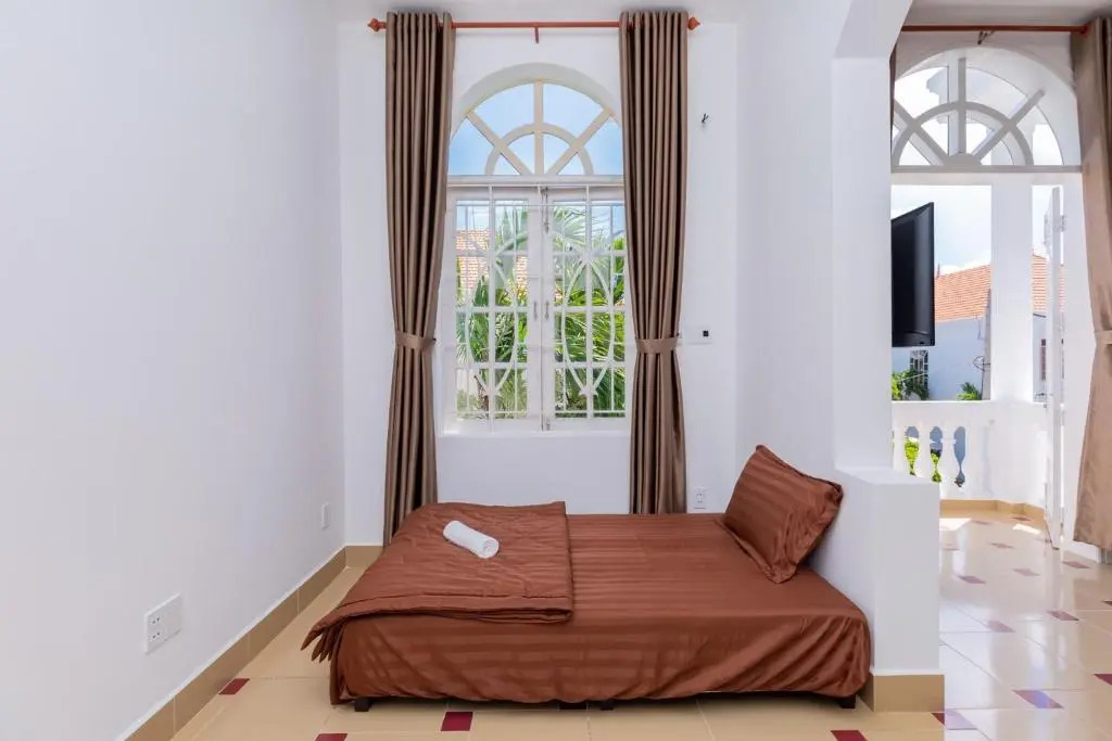 Ruby Villa F1