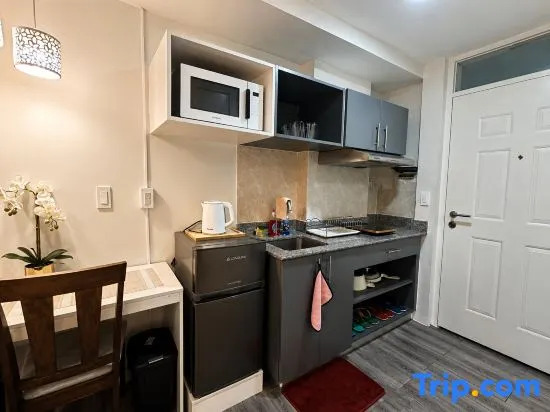 Modern Condo Just 2 Minutes from Mactan-Cebu International Airport