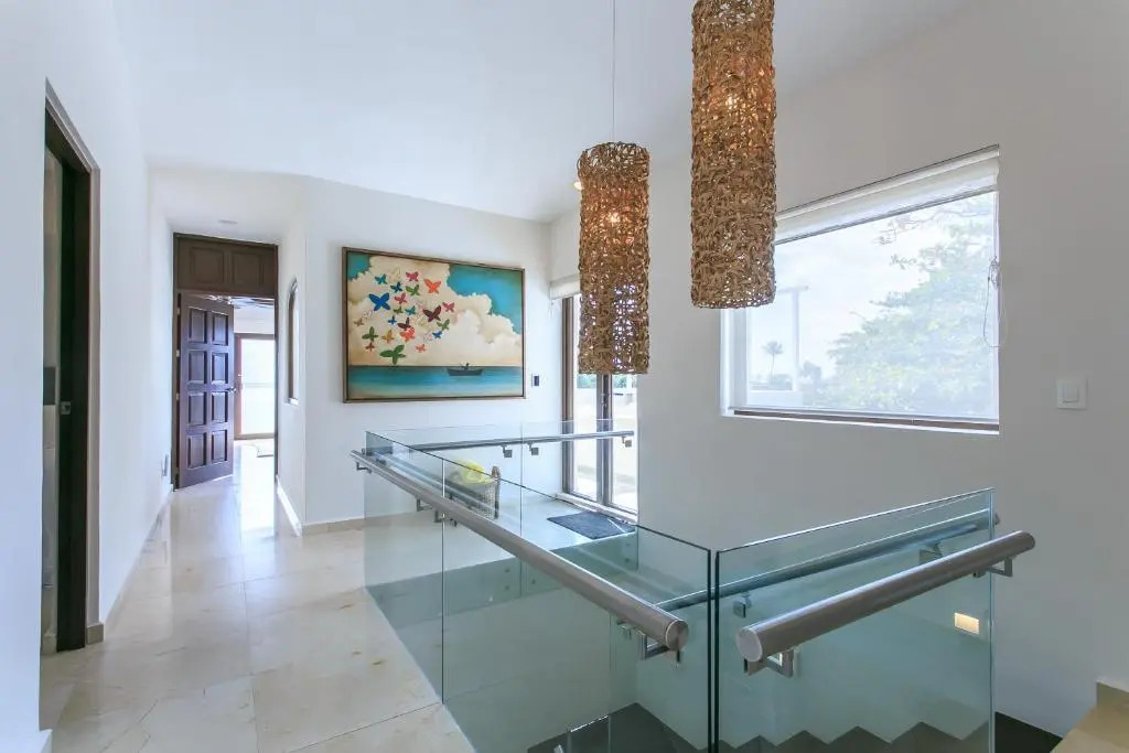 Steps to Best Beach VILLA UNICA 6Bedroom