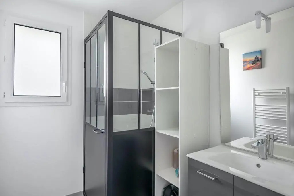 Maison moderne pour sept personnes a Saint Michel Chef Chef