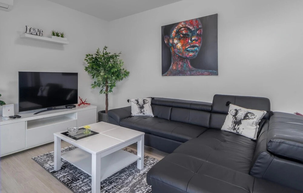 Awesome Apartment in Kostrena With Wifi and 2 Bedrooms
