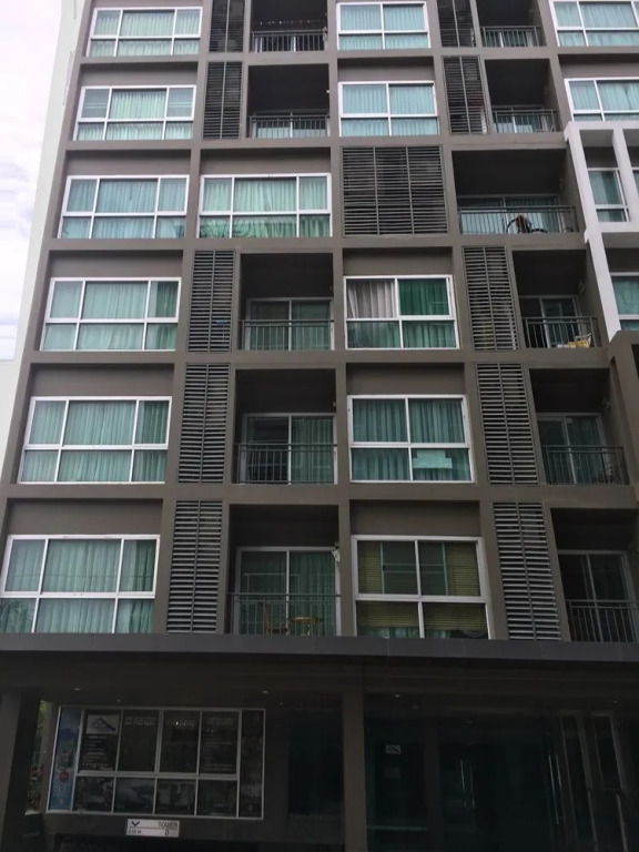 The Gallery Condo - D41 by Axiom