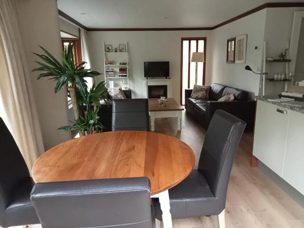 Roodborstje 4 persoonschalet Putten