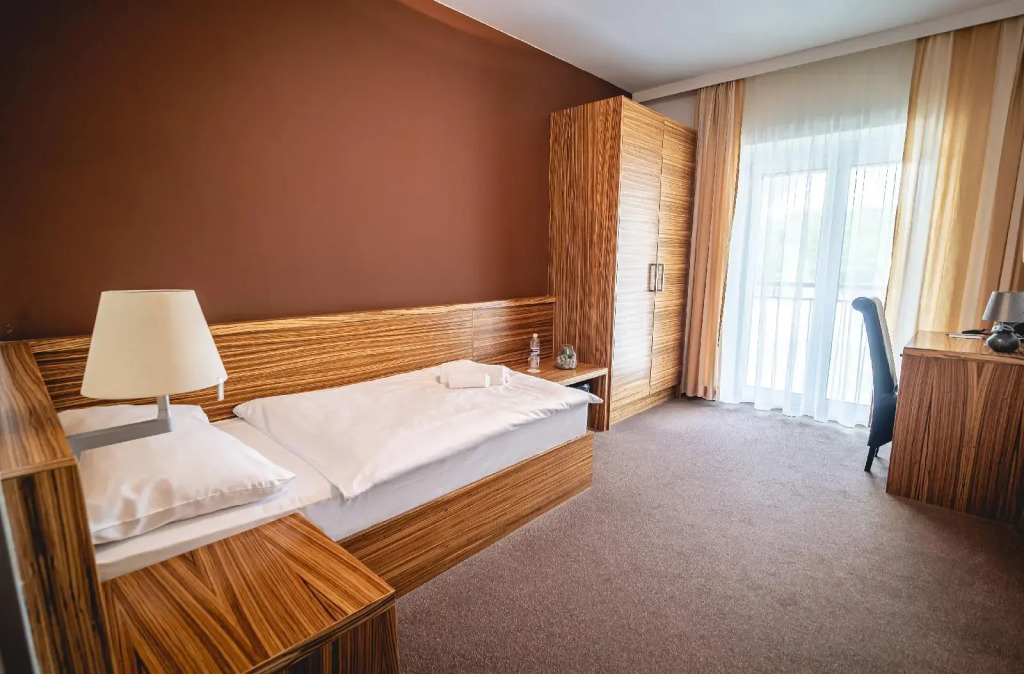 Hotel Admiral Kozina