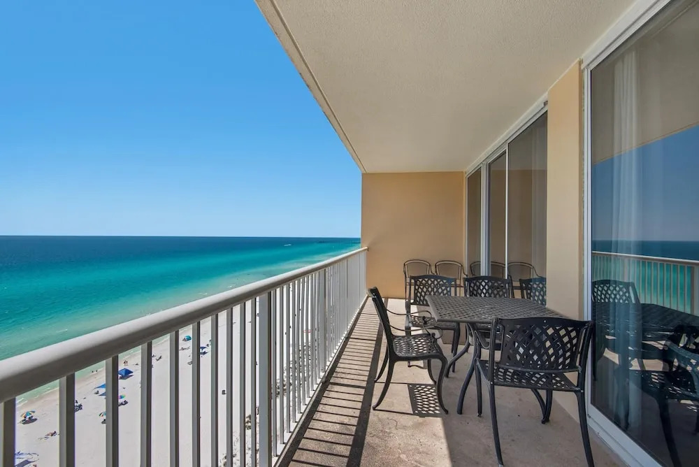 Majestic Beach Towers 1-1302
