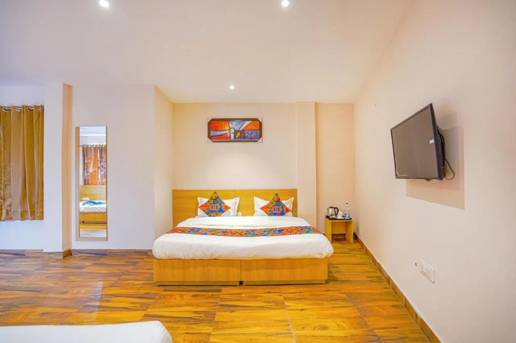 FabHotel Prime Empire