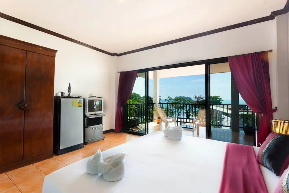 Two Chefs Inn