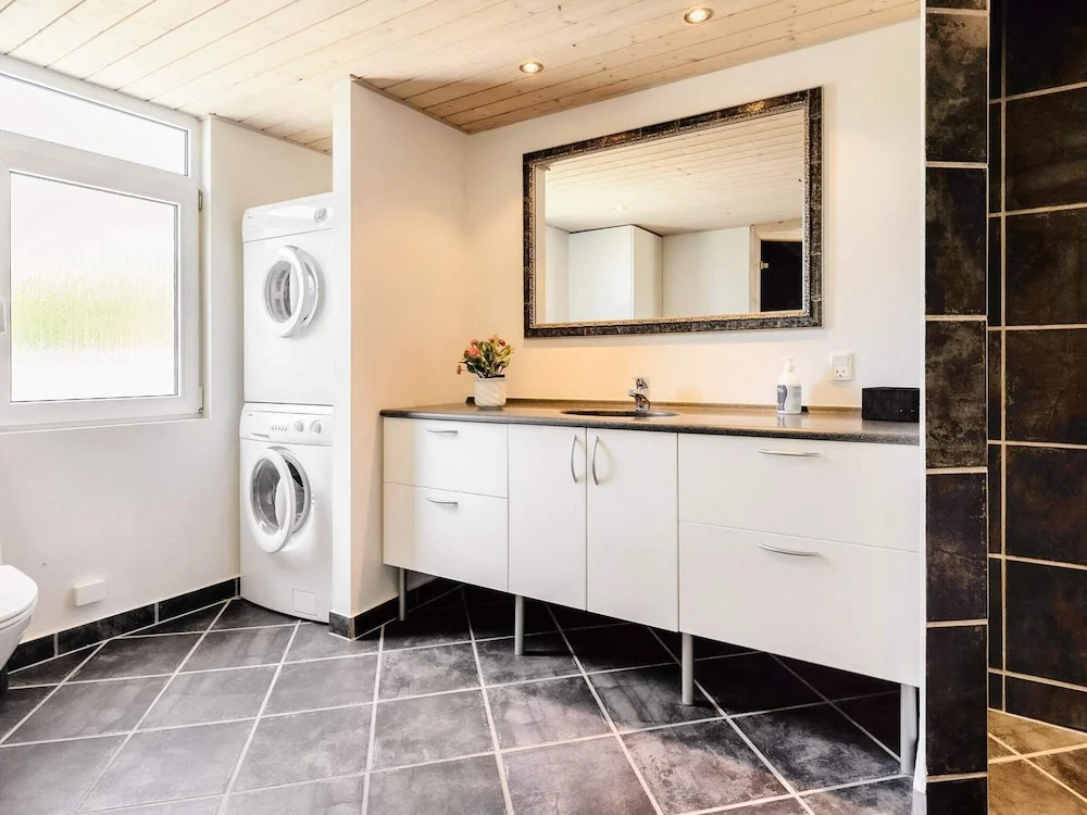 6 Person Holiday Home in Albaek