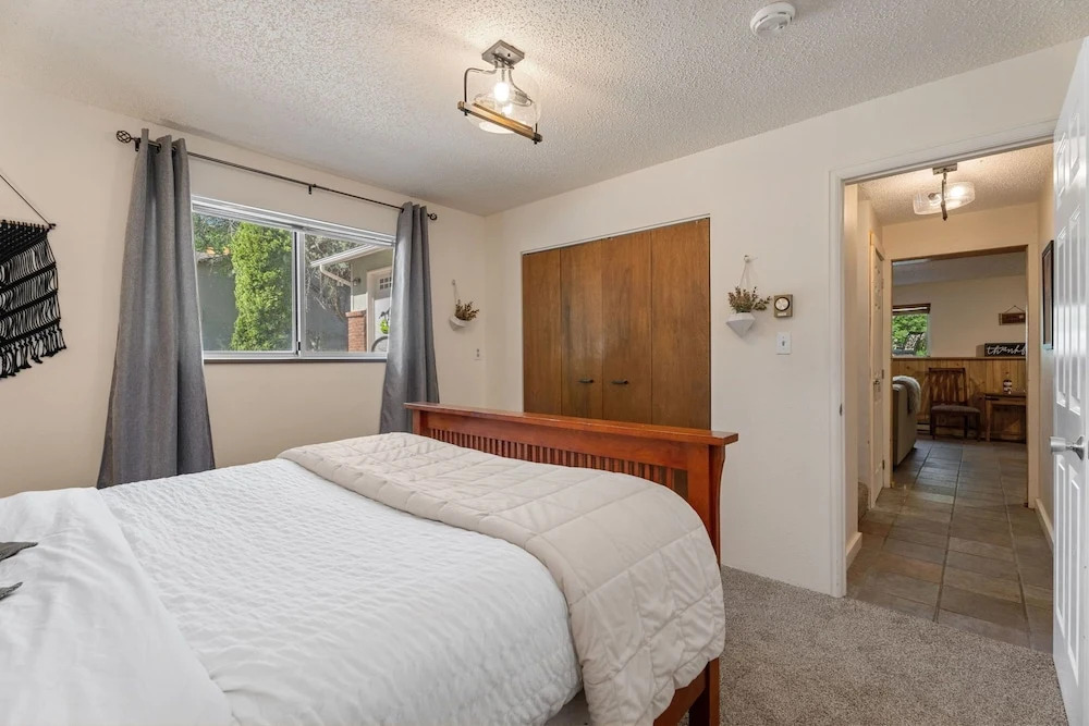 Close to Trails, Parks & Open Space! Amazing Yard!