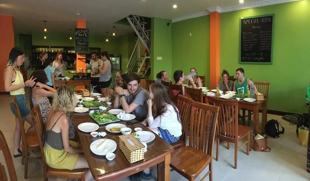 Hoa Binh Hotel