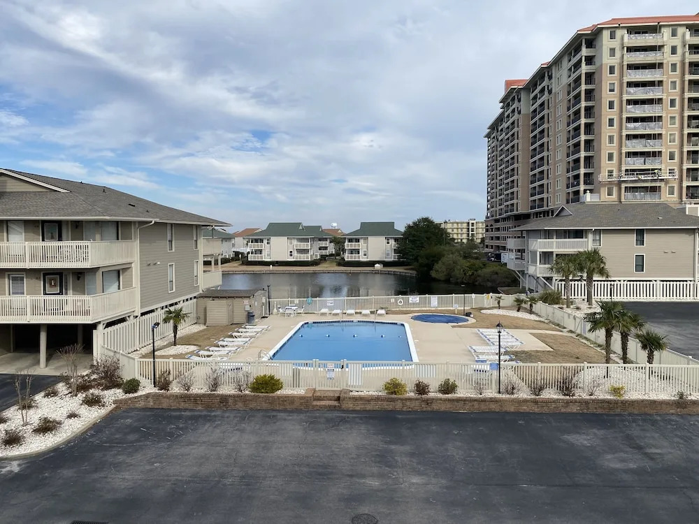 Tilghman Lakes D4 2 Bedroom Condo by RedAwning