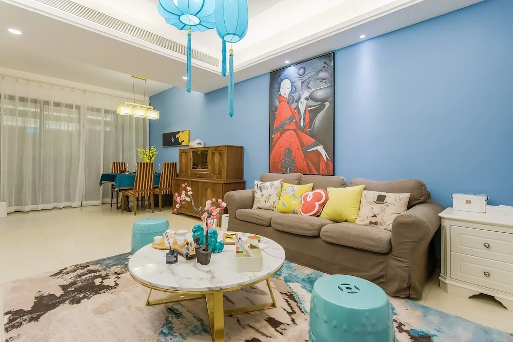 Locals Boutique Apartment Huafa Plaza 18