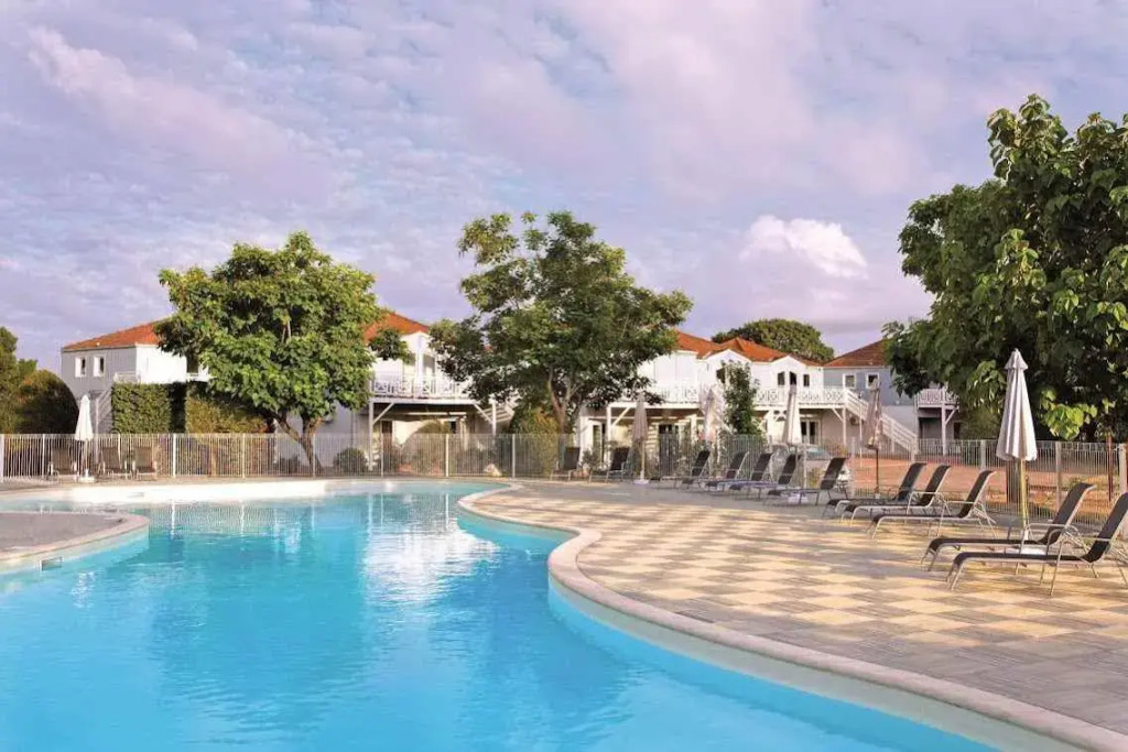 Park & Suites Village La Rochelle - Marans