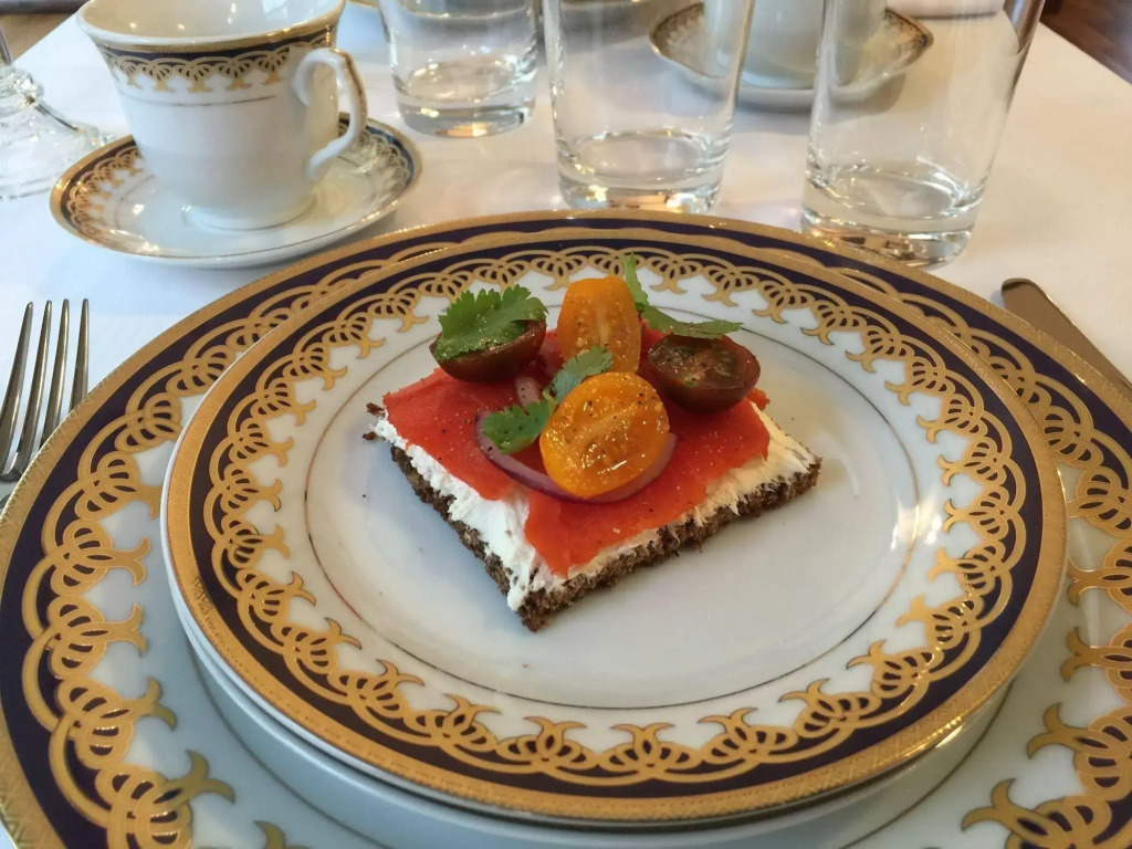 Dartmouth House Inn