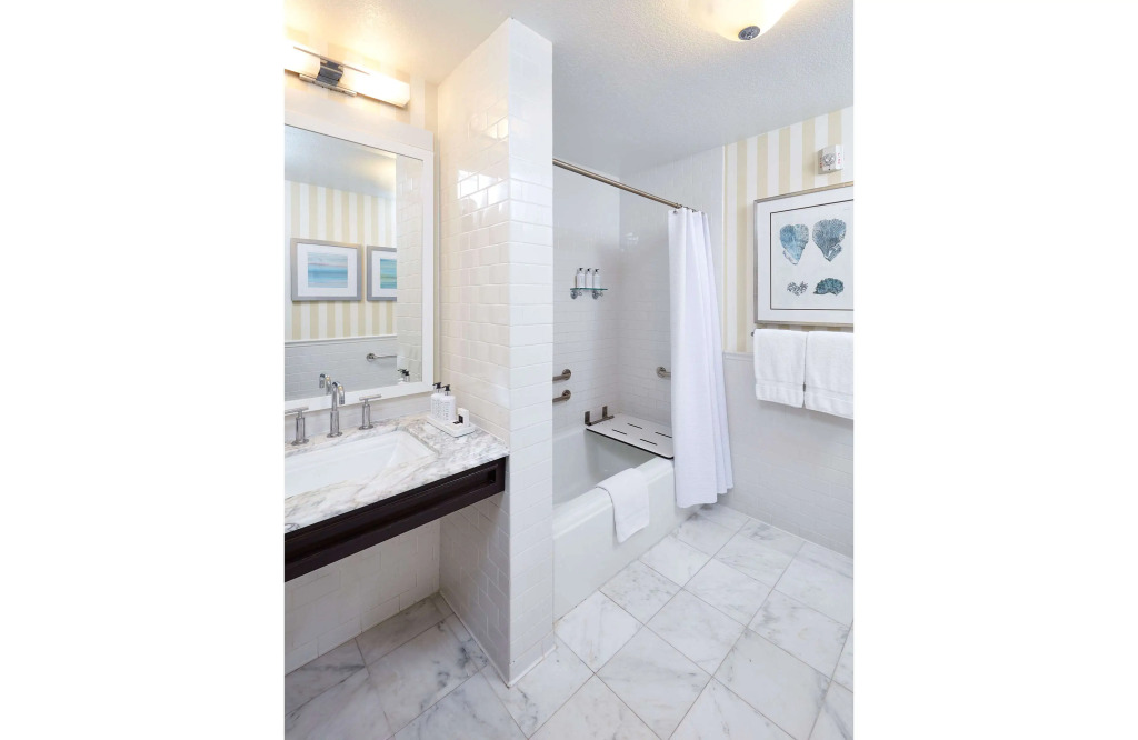 LAuberge Del Mar Resort and Spa