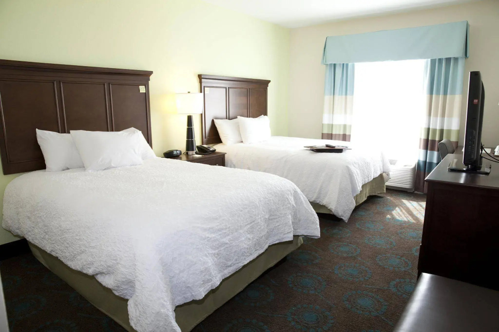 Hampton Inn & Suites Wheeling-The Highlands