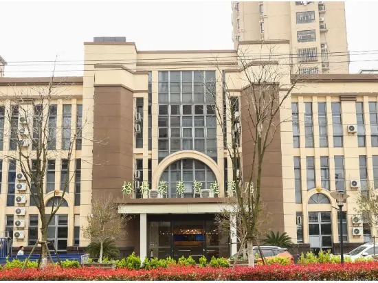 GreenTree Inn Express Hotel (Changshu Southeast Avenue)