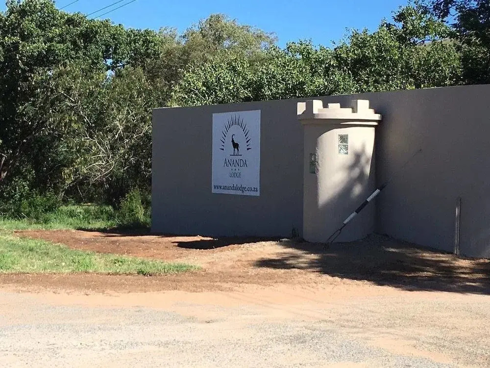 Ananda Lodge
