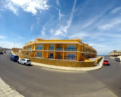 COTILLO BEACH SUN