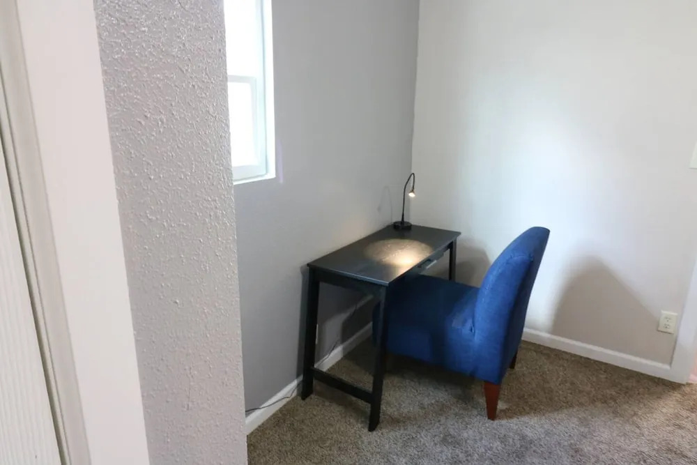 Windsor Park Pad apt 2 min to Mass Ave With AC