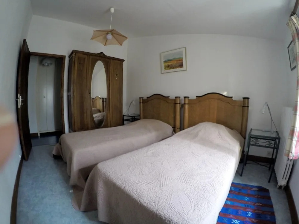 House With 3 Bedrooms in Lagrasse, With Pool Access, Furnished Terrace