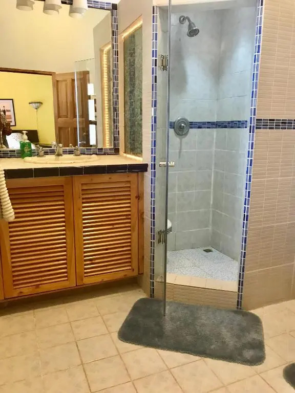 Lake Front Suite