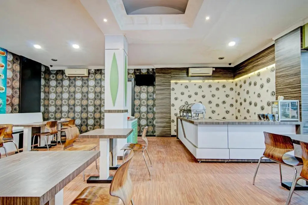OYO 90697 Hotel Wisata