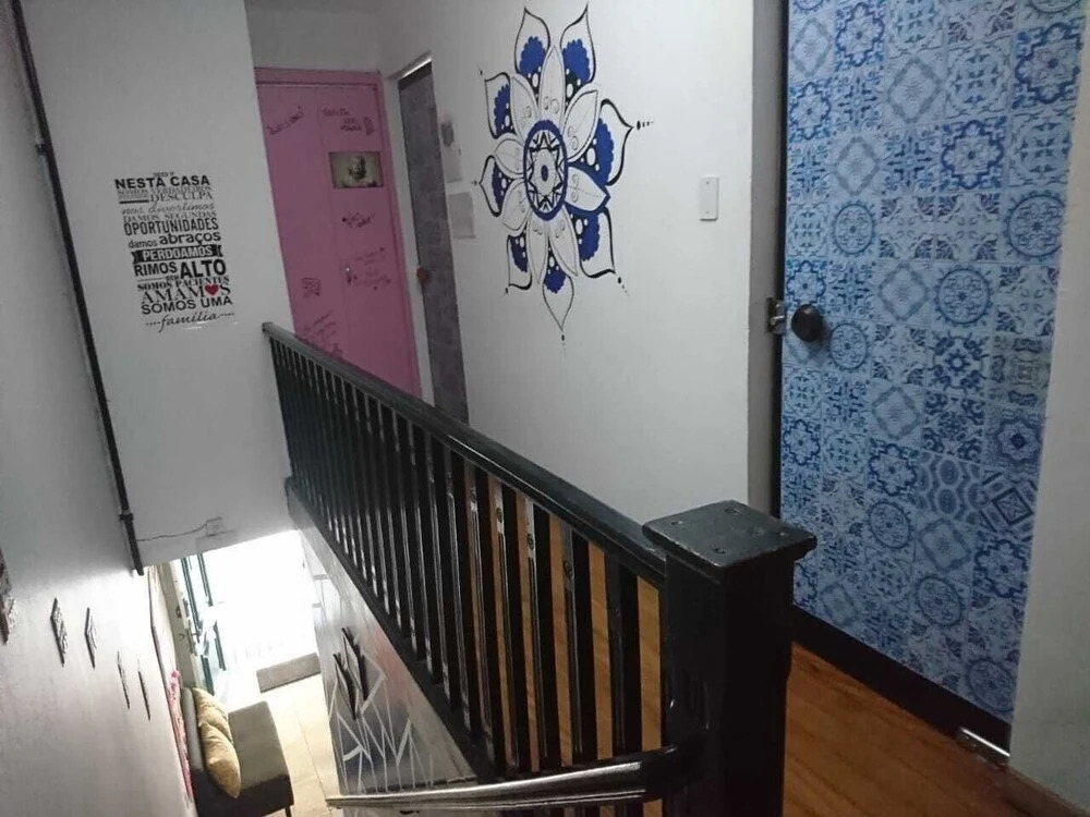 Hostel Calábria na Vila Madalena junto a alegria da Vila