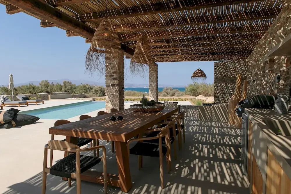 Villa Anamnisis With 5 Bedrooms and 5 5 Bathrooms