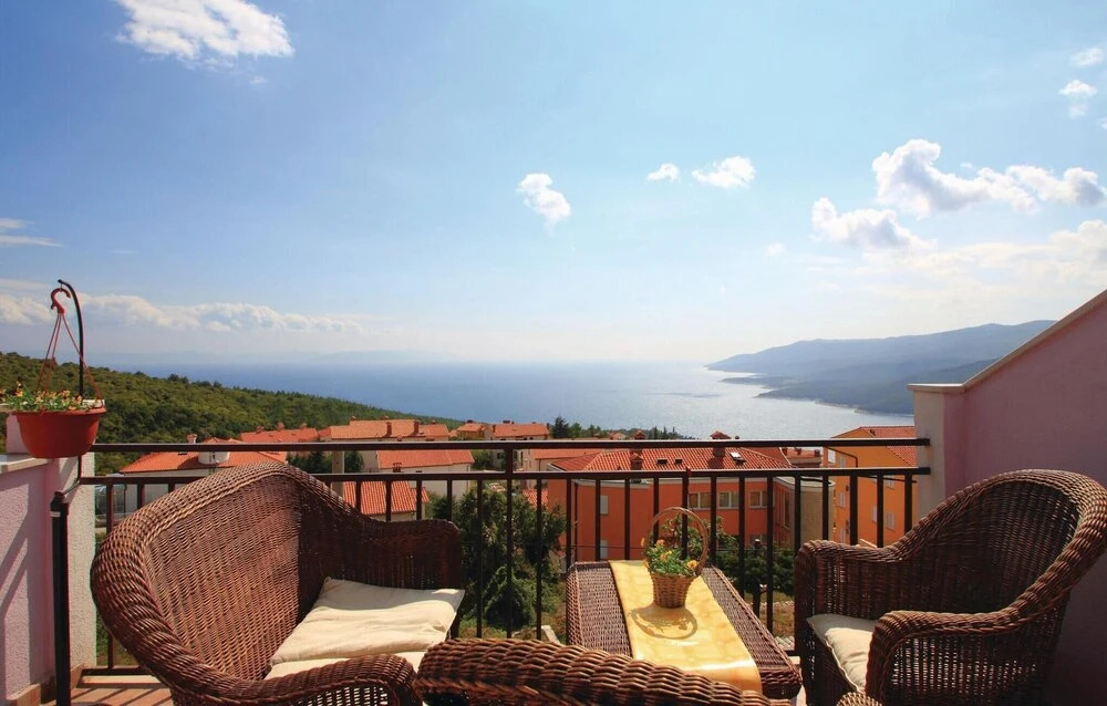 3 Bedroom Cozy Home In Rabac