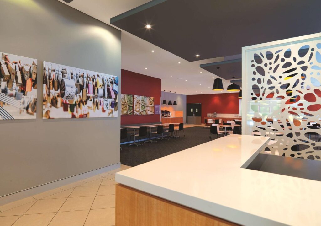 Mercure Melbourne Southbank