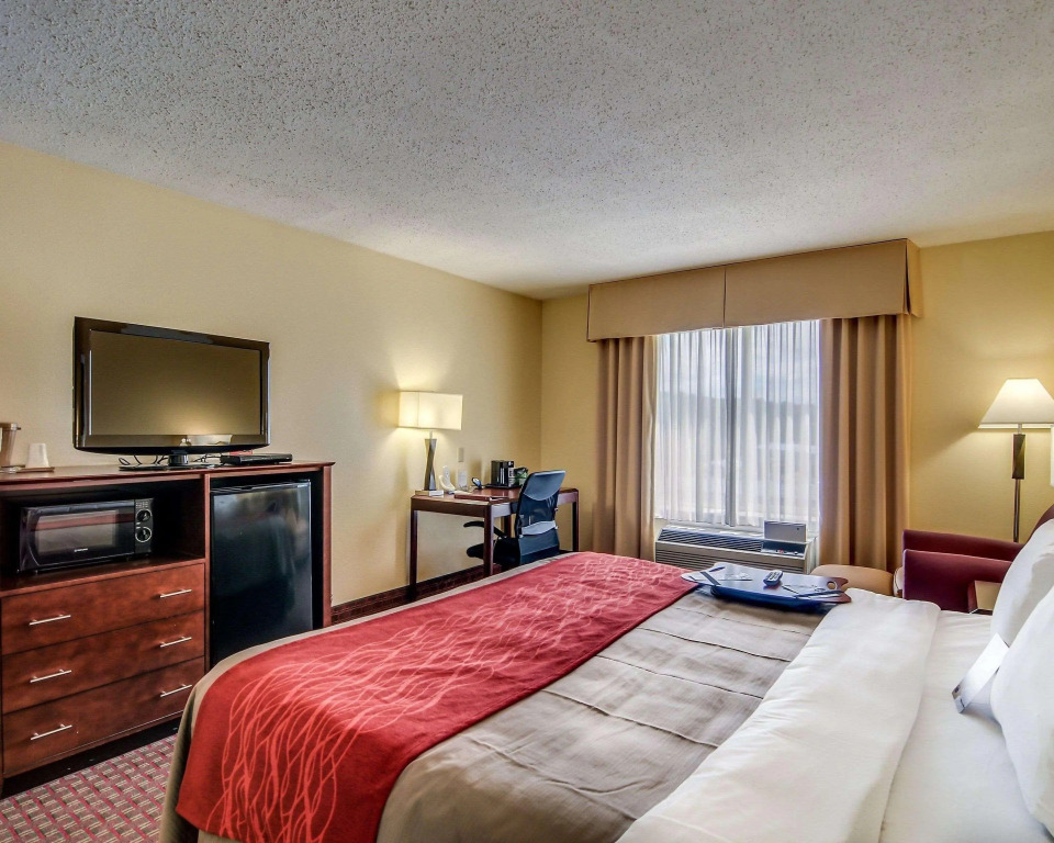 Comfort Inn & Suites Hillsville I-77