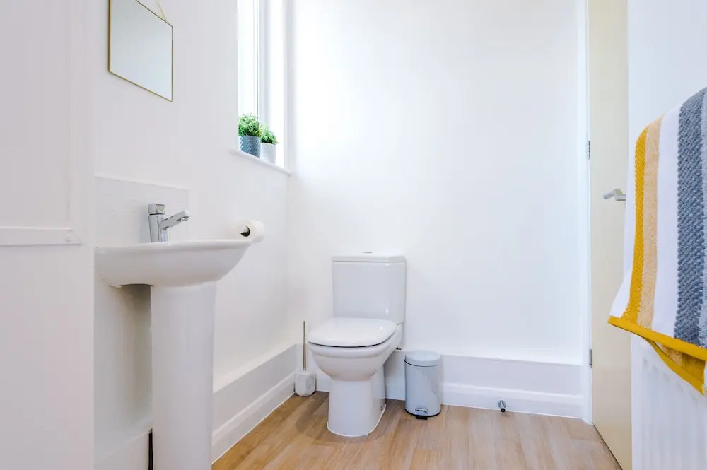 3 Bed House Manchester by MCR Dens