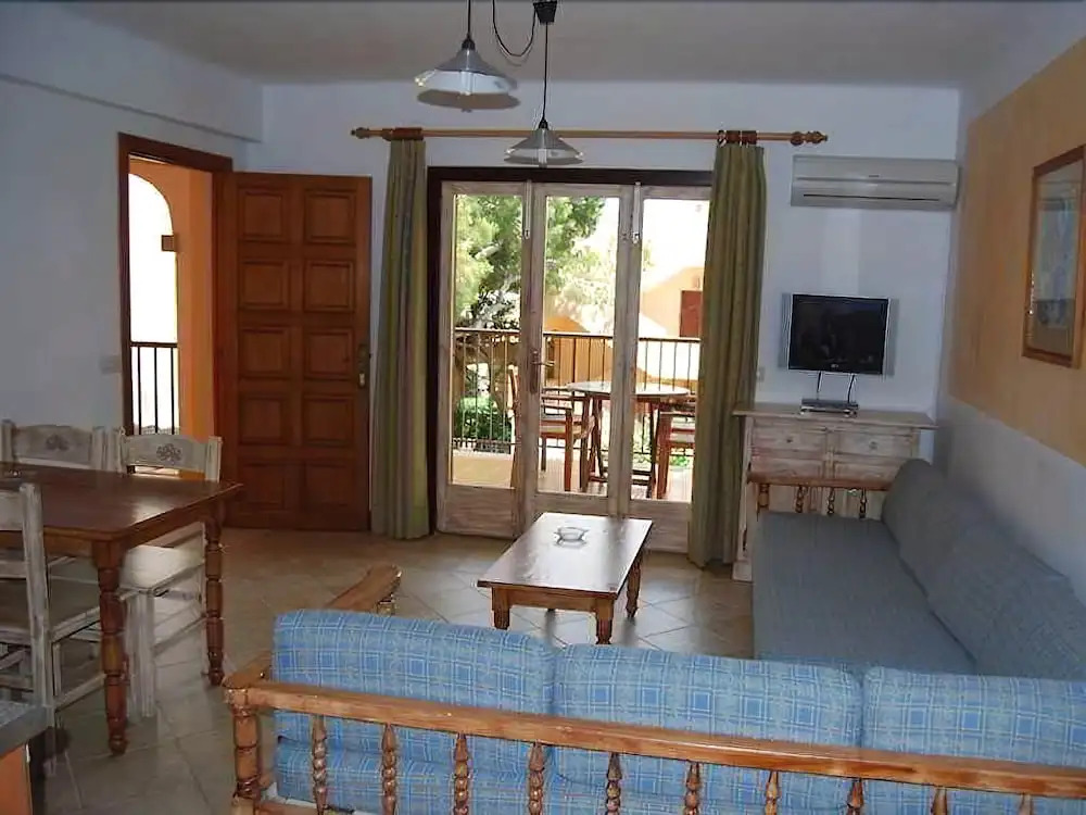 Serena Sol Apartments