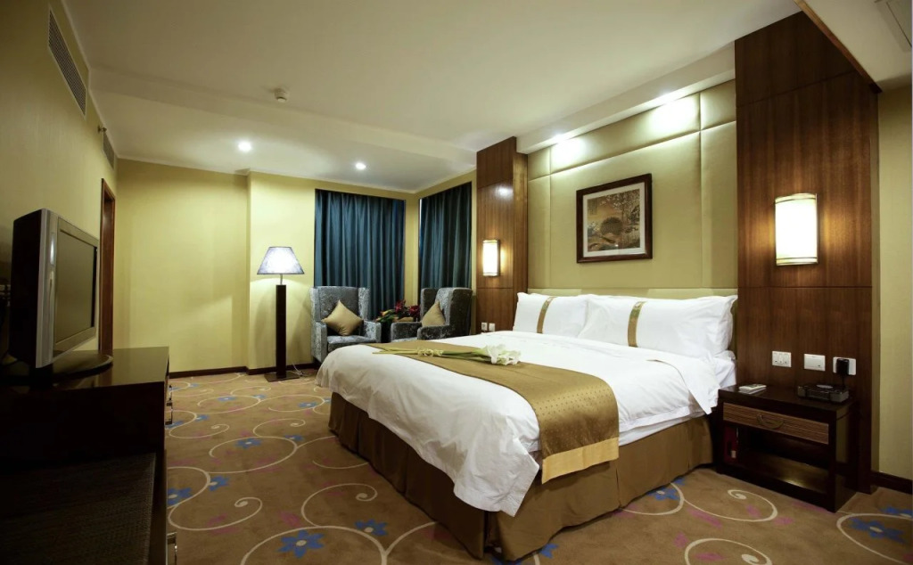 Holiday Inn Downtown Beijing