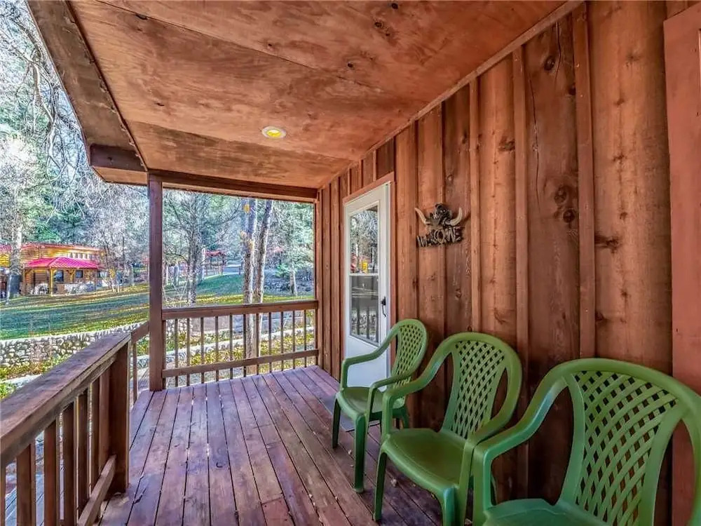 River Bend Lodge - Five Bedroom Cabin