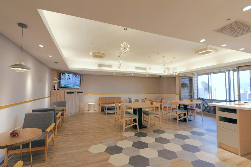 Sky19 Hotel