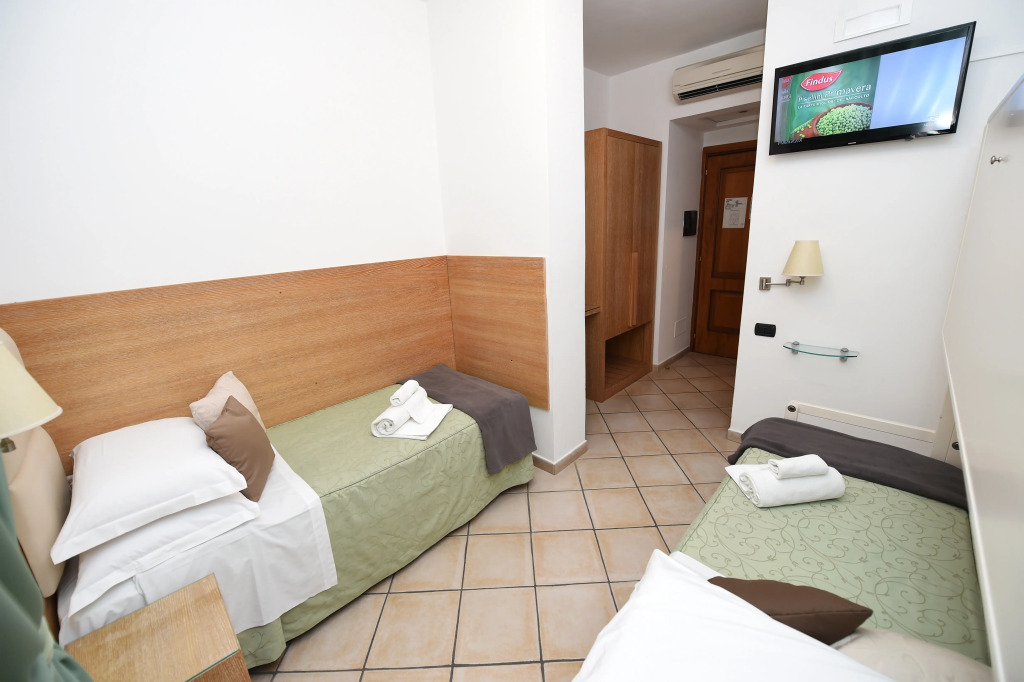Hotel Sorrento City